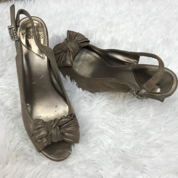 Chaussures Compensées Jaunes Mootsies Tootsies Taille 7.5 - Boucle Et Sangle, Occasion